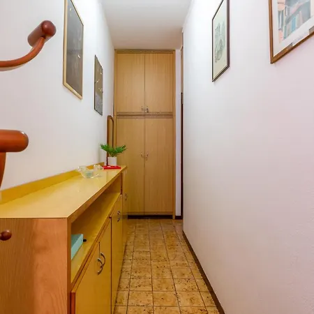 Maison D' Ofelia * קיאברי